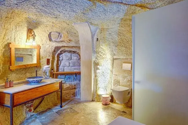 107 KİNG DELÜXE ROOM