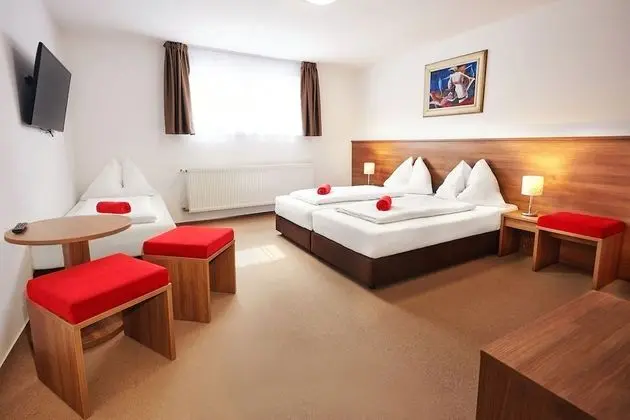 Comfort Üç Kişilik Oda, Özel Banyo, Dağ Yamacı
