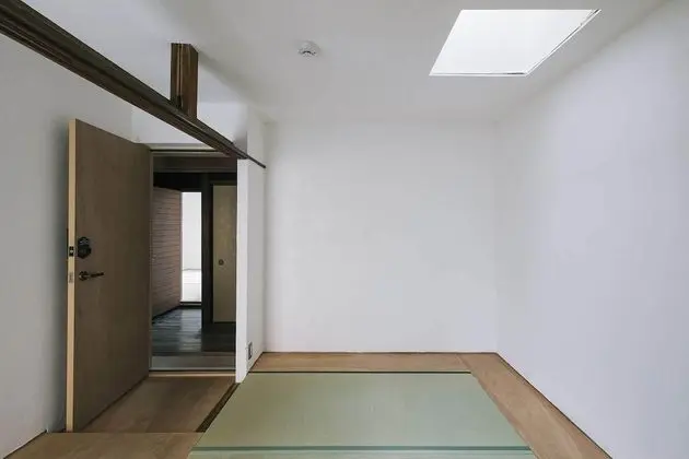Standard Üç Kişilik Oda, Ortak Banyo