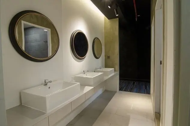 Oda, Ortak Banyo