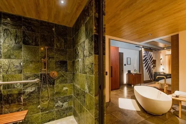 Junior Suite - 2 Double