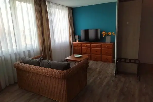 Superior Stüdyo Süit