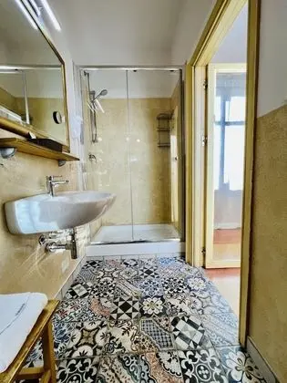 Deluxe Tek Büyük Yataklı Oda, 1 Yatak Odası, Deniz Manzaralı, Kule