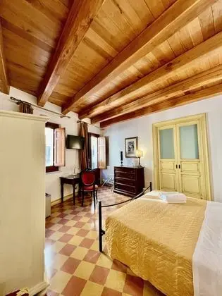 Superior Oda, 1 Yatak Odası, Şehir Manzaralı, Kule