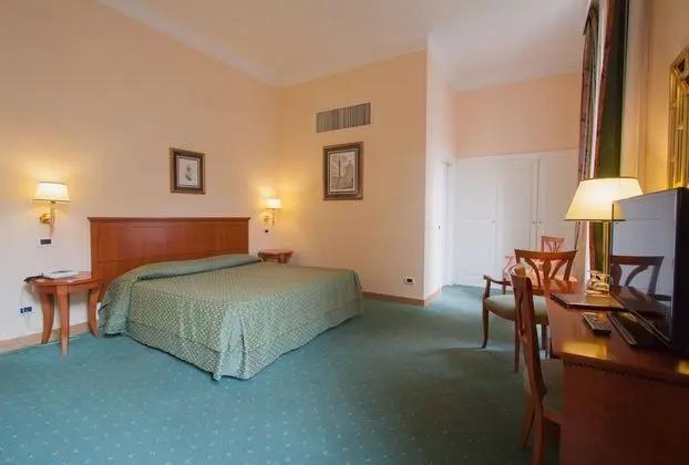 İki Ayrı Yataklı Oda, 2 Tek Kişilik Yatak