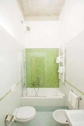 Classic Üç Kişilik Oda