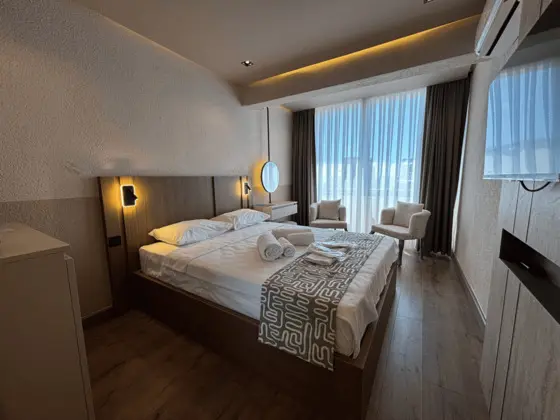 https://images.odamax.com/img/1920x1080/odamax/image/upload/ATERNA_HOTEL_202606240027230_IMG_5177_1_.png