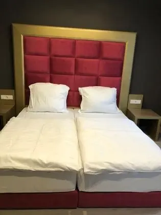 Tek Büyük Yataklı Oda, Balkon