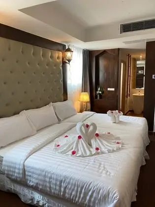 Deluxe Üç Kişilik Oda