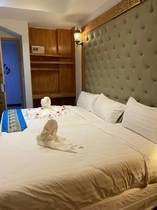 Deluxe Üç Kişilik Oda