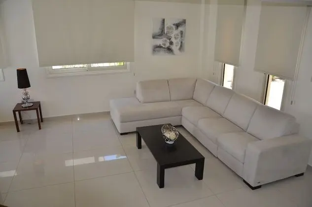 Villa, 4 Yatak Odası, Kişiye Özel Havuzlu