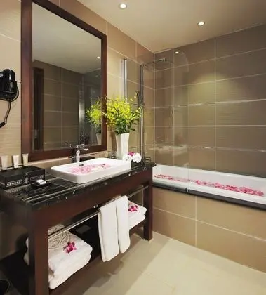Senior Luxury