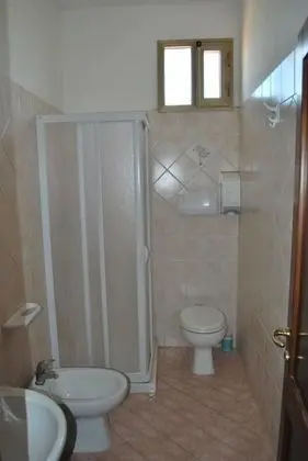 Basic Üç Kişilik Oda