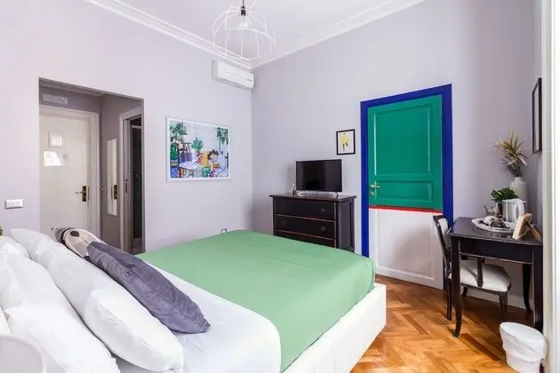 Premium Tek Büyük Yataklı Oda