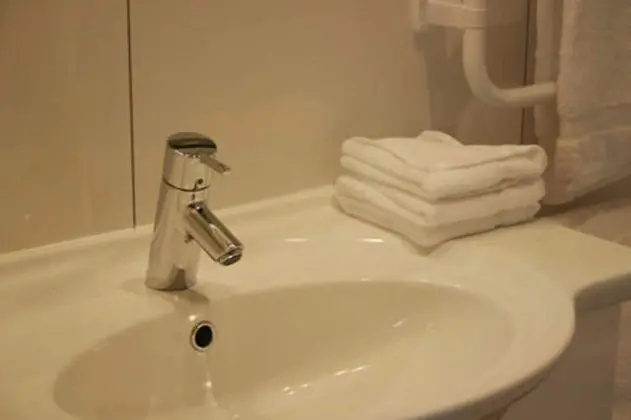 Standard Stüdyo, Sigara İçilmez, Küçük Mutfak (1 Night in Christchurch..)