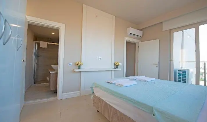2+1 Deniz Manzaralı Suit 