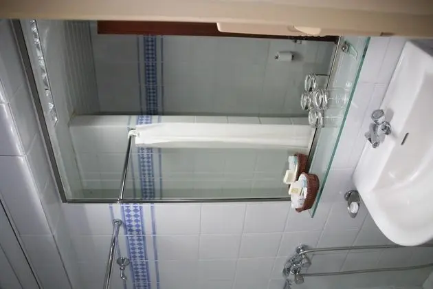 Standard Tek Büyük veya İki Ayrı Yataklı Oda