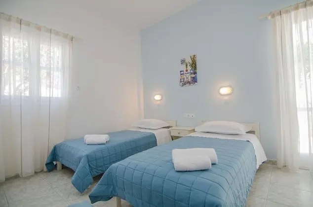Üç Kişilik Oda, Bahçe Manzaralı