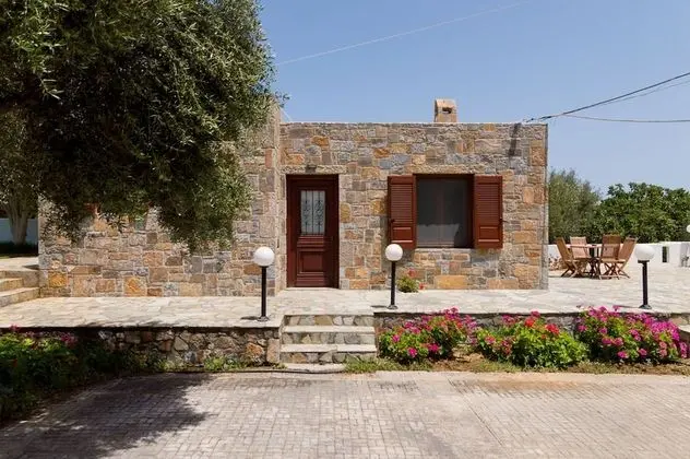 Traditional Stone Studio