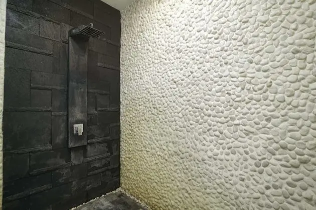 Basic Villa, Birden Çok Yatak