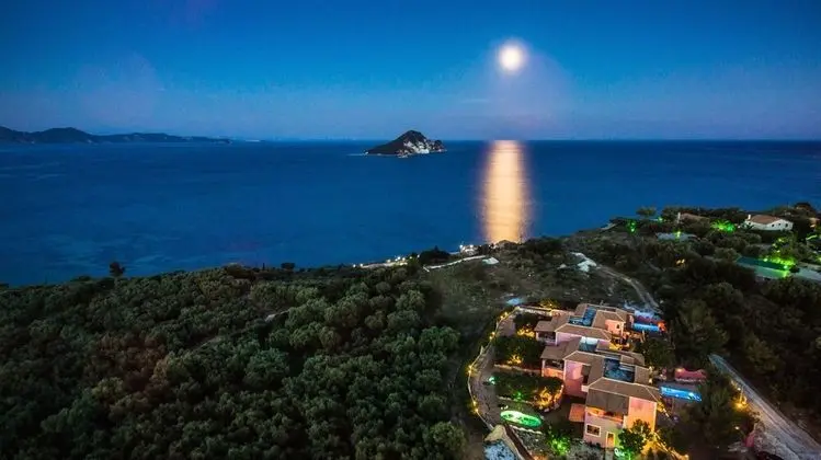 Villa, 1 Yatak Odası, Kişiye Özel Havuzlu, Deniz Manzaralı