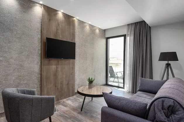 Deluxe Oda, 1 Büyük (Queen) Boy Yatak ve Çekyat