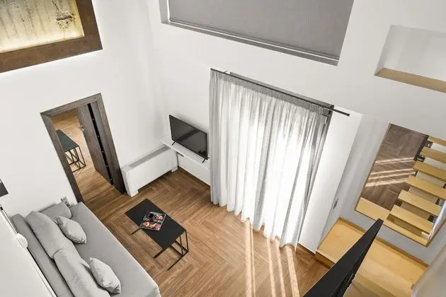 Classic Çatı Katı (Loft)