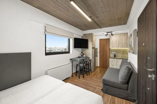 Standard Tek Büyük Yataklı Oda