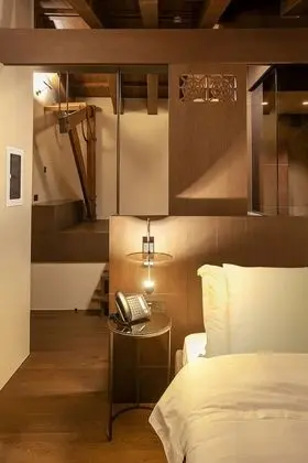 Attic Room with Outdoor Hot Tub