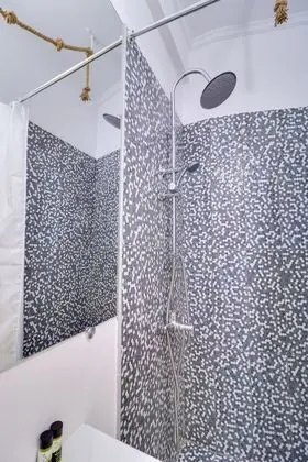 Apart Daire, 1 Çift Kişilik Yatak ve Çekyat