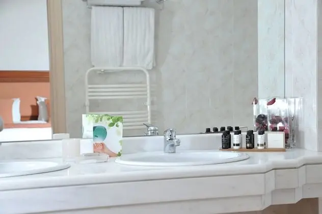 Executive Oda, Sıcak Su Küveti