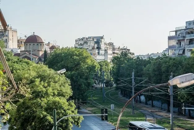 Grand Apart Daire (Vourvachi 11-13 str, zip code 11742)