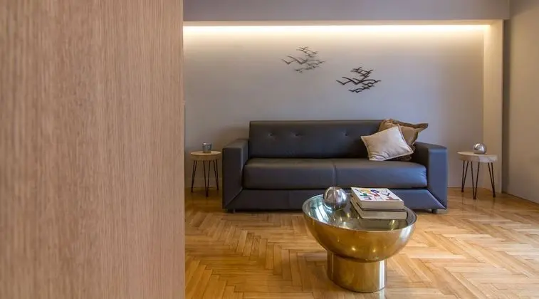 Junior Apart Daire (Veikou 61 str, zip code 11741)