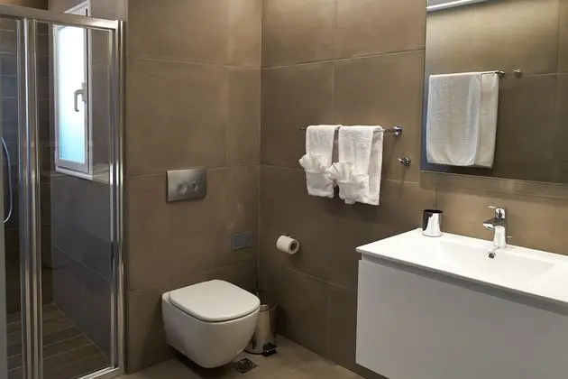 Apart Daire (W - Street View)