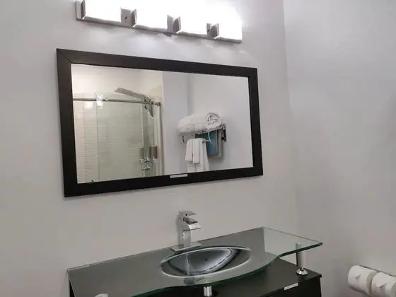 Luxury Tek Büyük Yataklı Oda, 2 Büyük (Queen) Boy Yatak, Buzdolabı ve Mikrodalga, Şehir Manzaralı