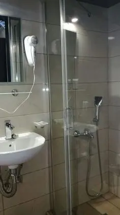 Tek Büyük Yataklı Oda, Avlu Manzaralı