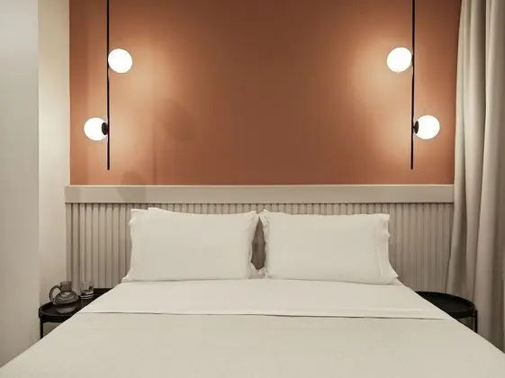 Classic Tek Büyük Yataklı Oda