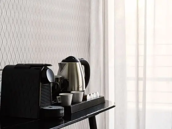 Junior Stüdyo Süit