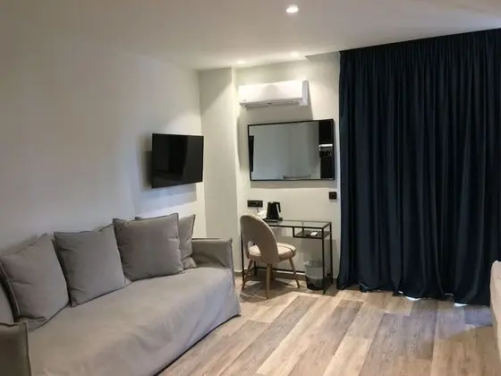 Deluxe Tek Büyük veya İki Ayrı Yataklı Oda