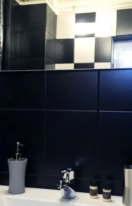 Stüdyo, Şehir Manzaralı, Kule