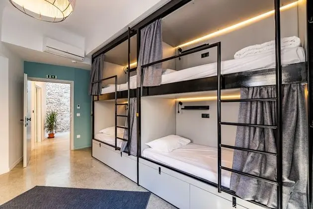 Standard Ortak Ranzalı Oda, Sadece kadınlar için (6 beds)
