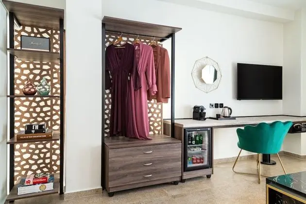 Deluxe Tek Büyük Yataklı Oda