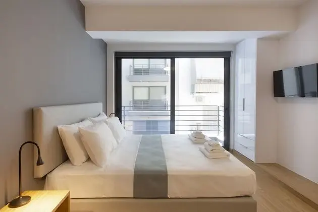 Classic Tek Büyük Yataklı Oda