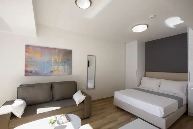 Junior Tek Büyük Yataklı Oda