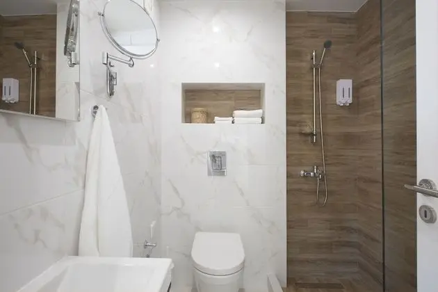 Junior Tek Büyük Yataklı Oda