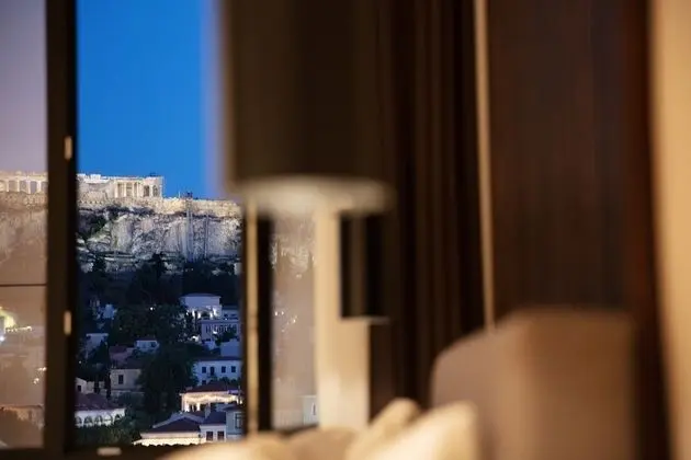 Junior Suite with Acropolis View