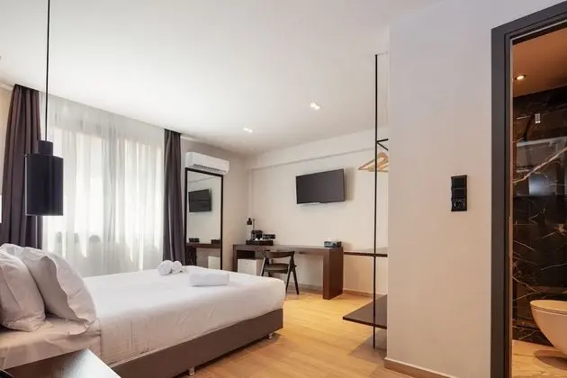 Tek Büyük Yataklı Oda