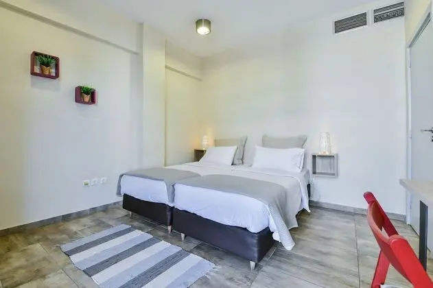 Apart Daire (Temple of Olympian Zeus view-2d Floor)