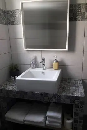 Apart Daire (Temple of Olympian Zeus view-2d Floor)