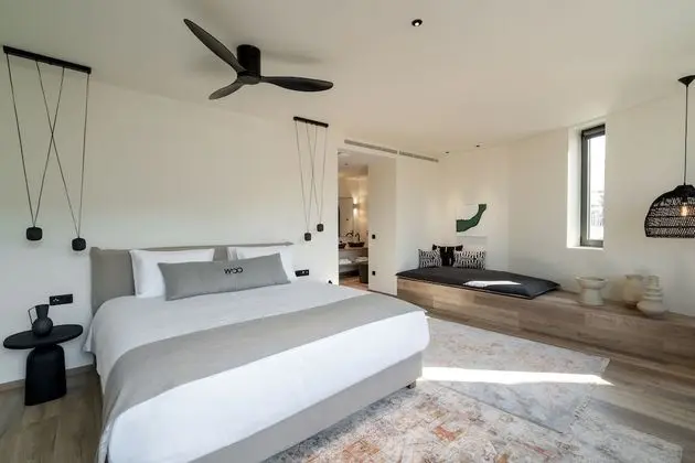 Acropolis Superior room